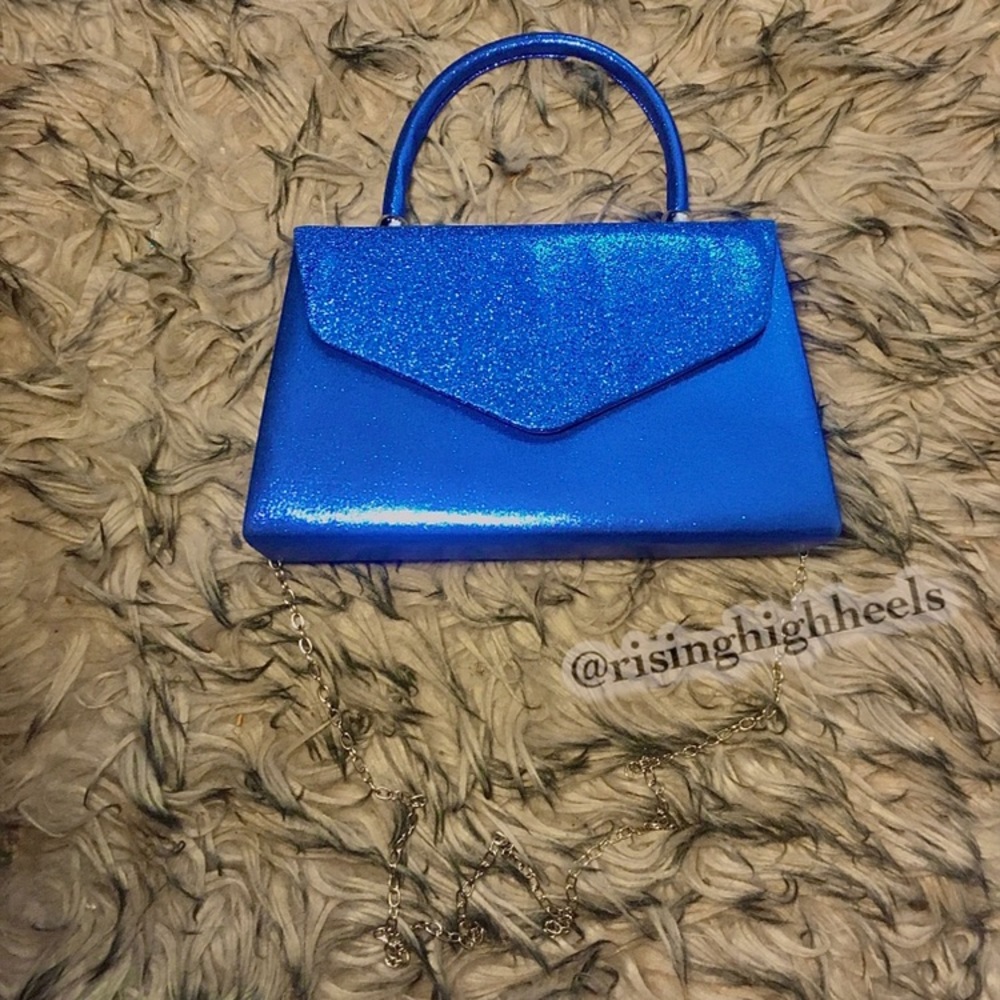 NEW Purses -Only 2 left